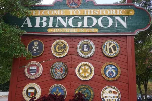 town and county seat of Washington County, Virginia, United States