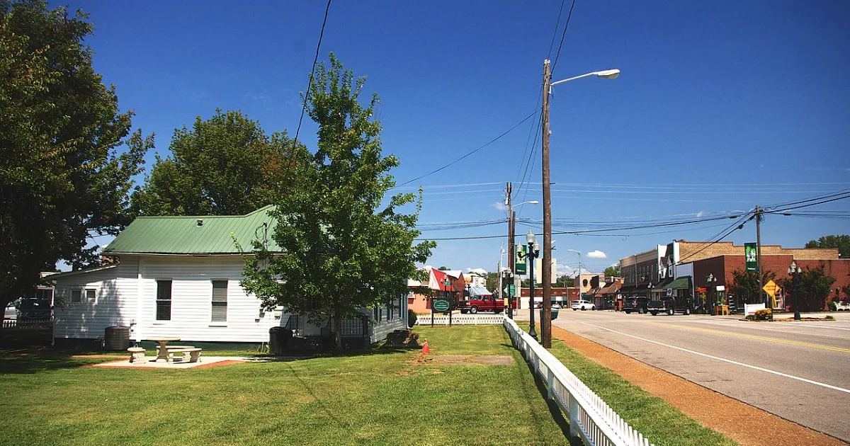 town in Limestone County, Alabama, USA