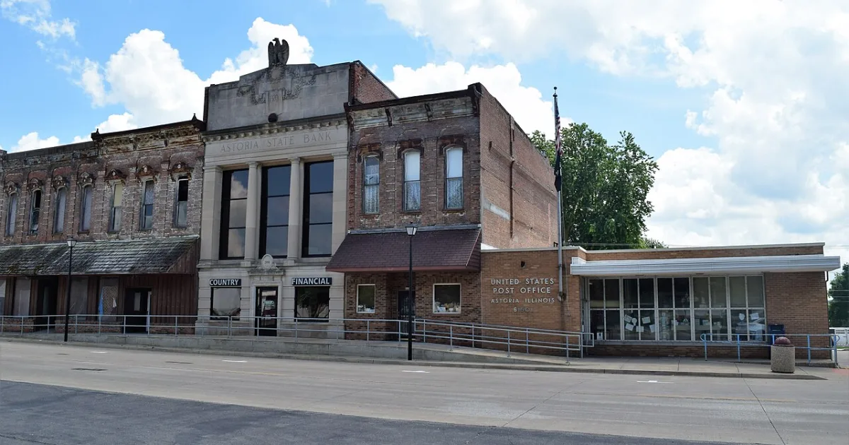 incorporated town in Fulton County, Illinois, United States
