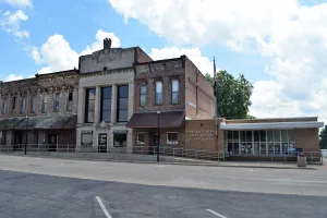 incorporated town in Fulton County, Illinois, United States