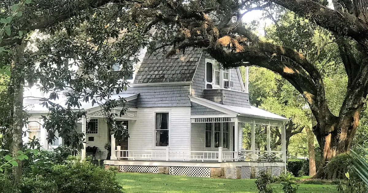 Downtown Baldwin, LA, LA