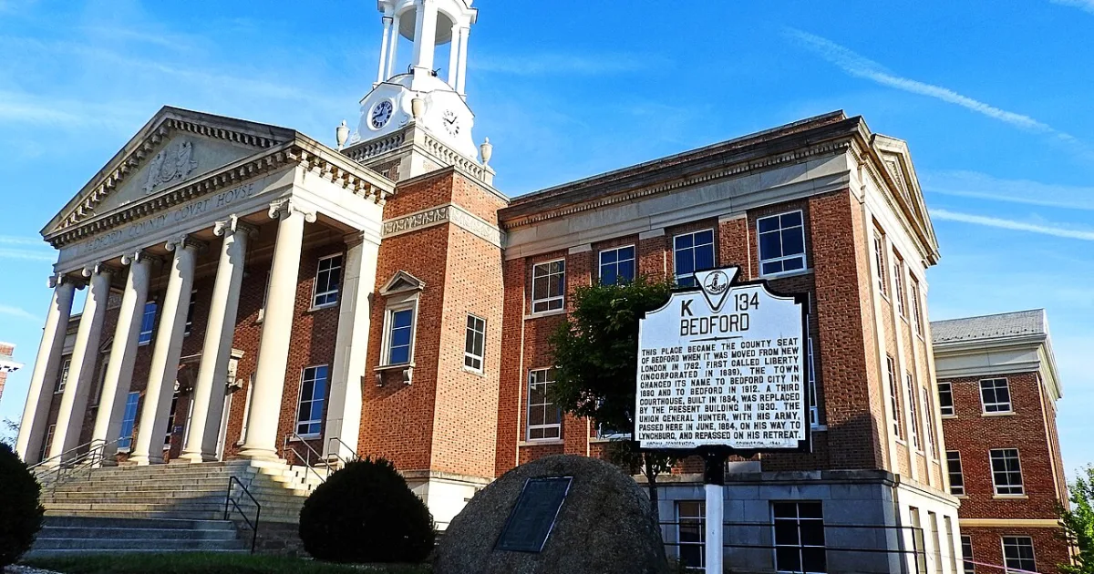 town in Bedford County, Virginia, United States