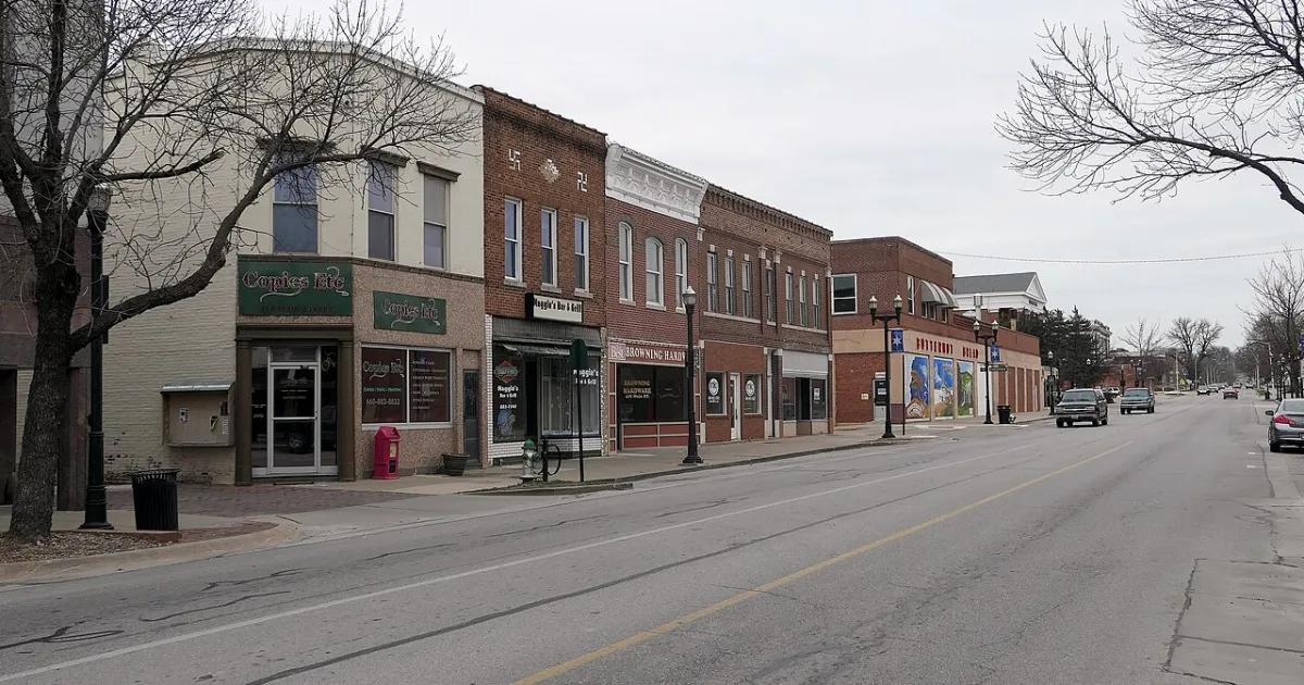 city and county seat of Cooper County, Missouri, United States
