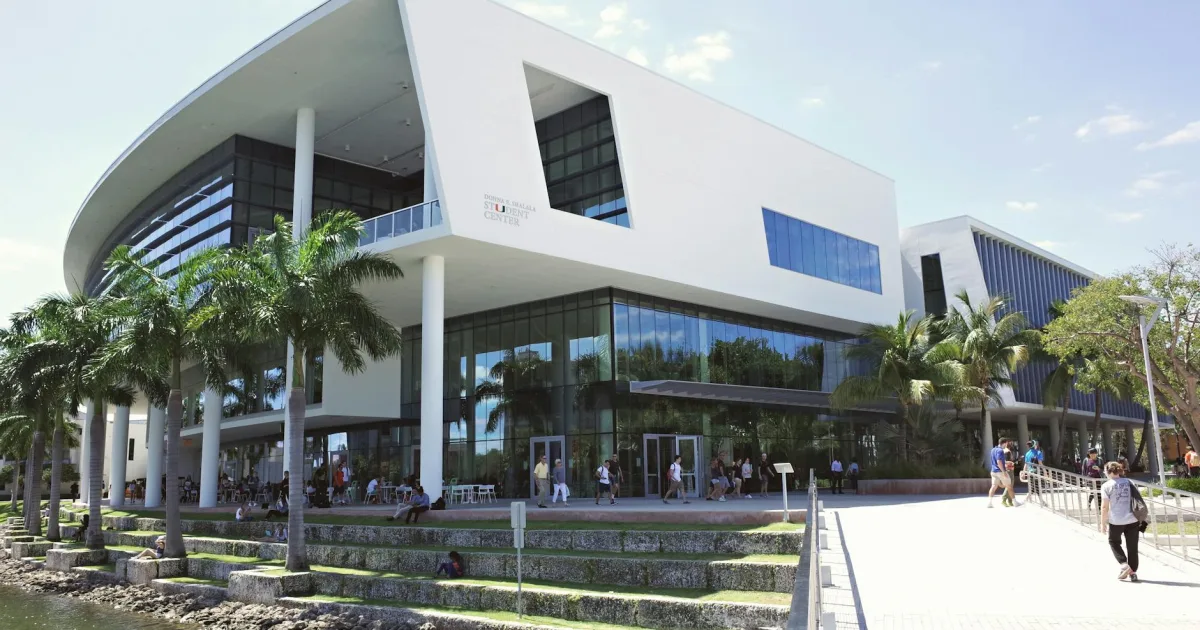 Downtown Brady Center, MI, MI