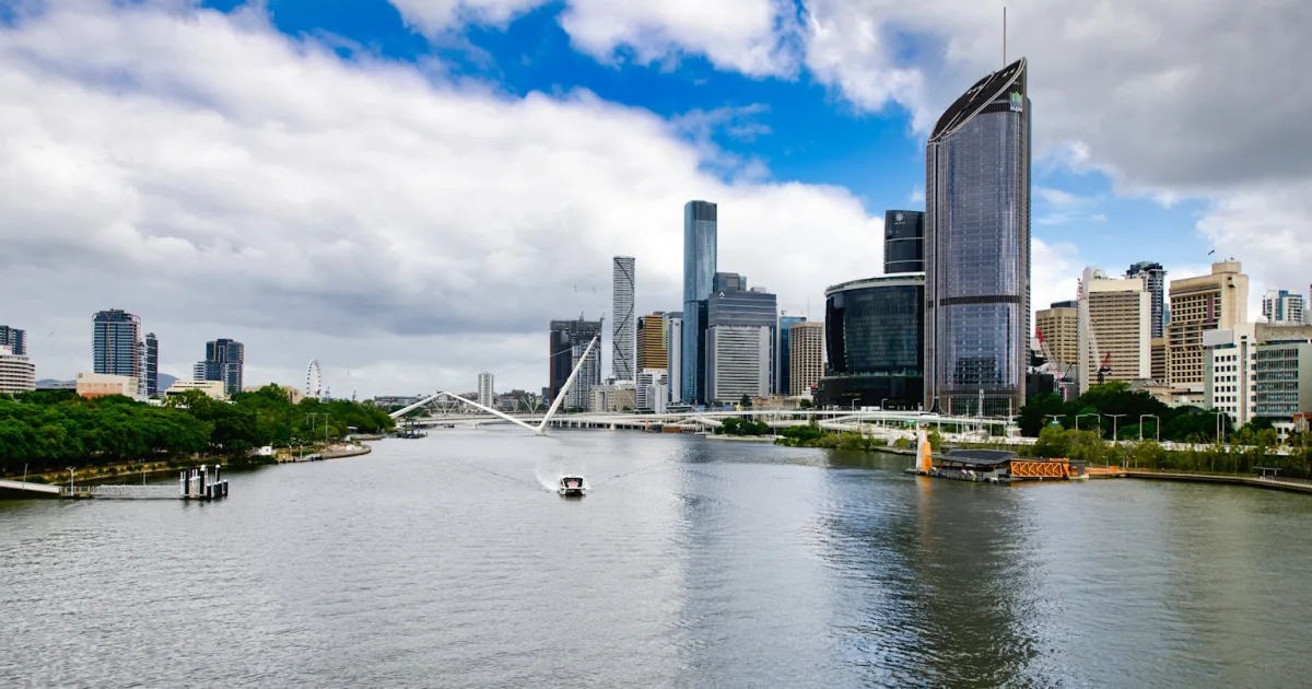 Downtown Brisbane, CA, CA