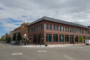 city in and county seat of Canyon County, Idaho, United States