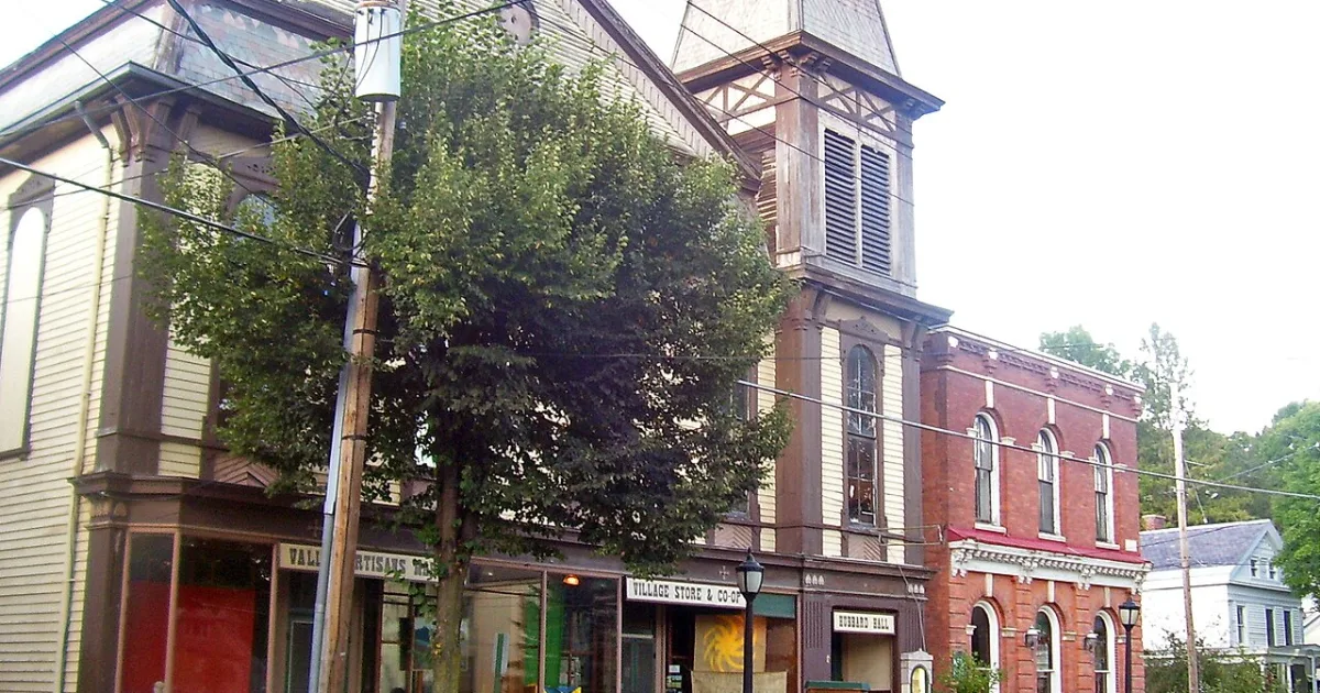 municipality with village of the same name in New York, United States