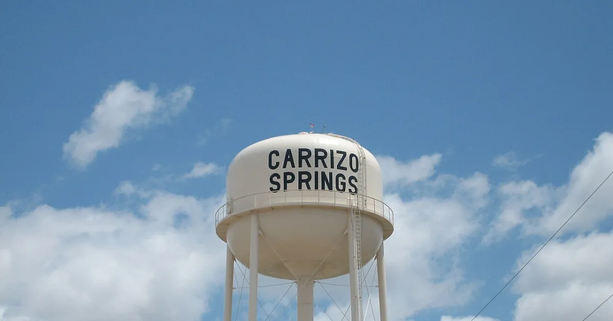 city in and county seat of Dimmit County, Texas, United States