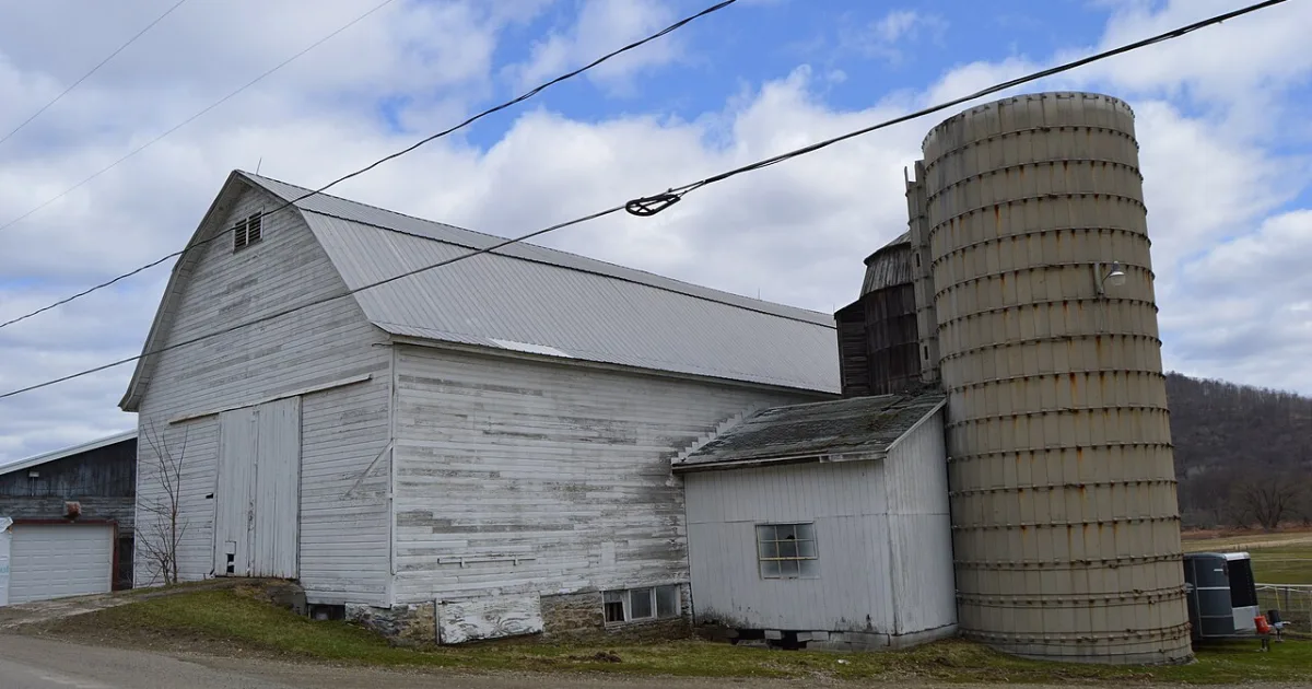 town in New York, United States