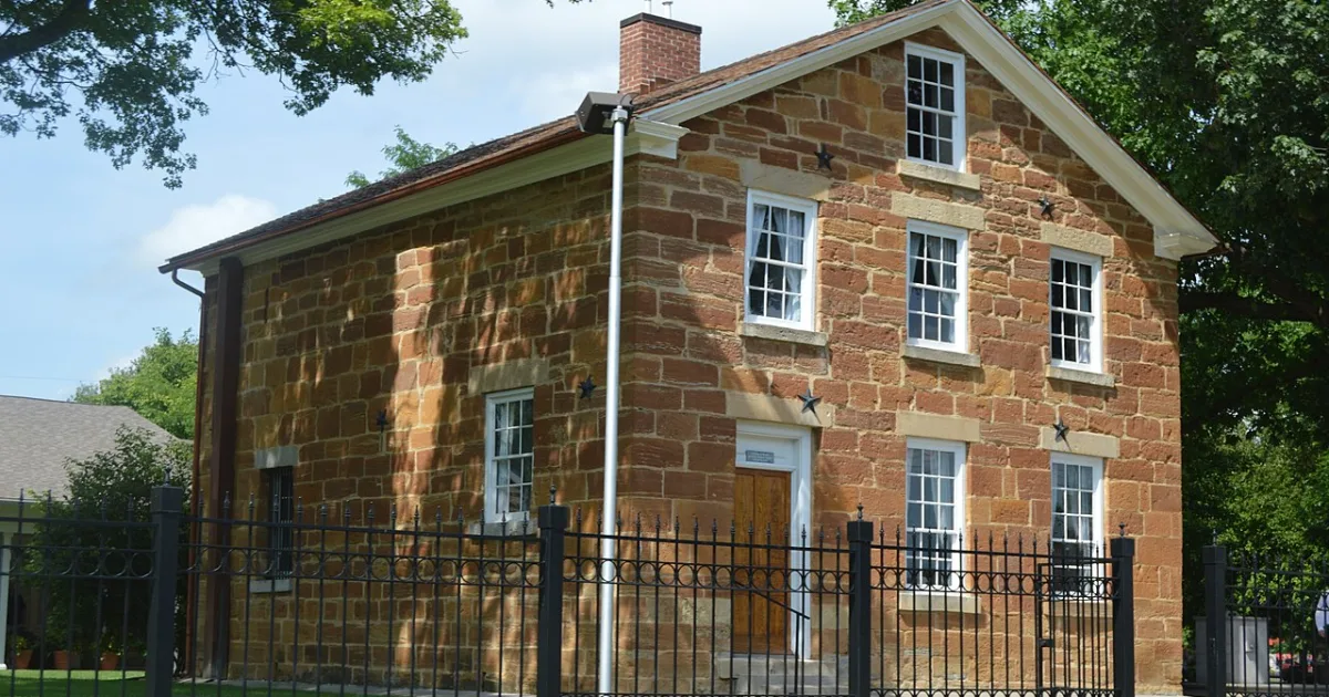 city in and county seat of Hancock County, Illinois, United States