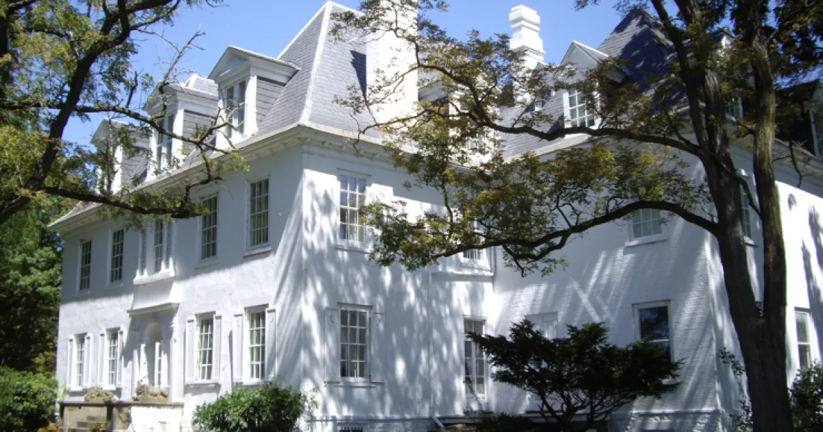 town in New York, United States