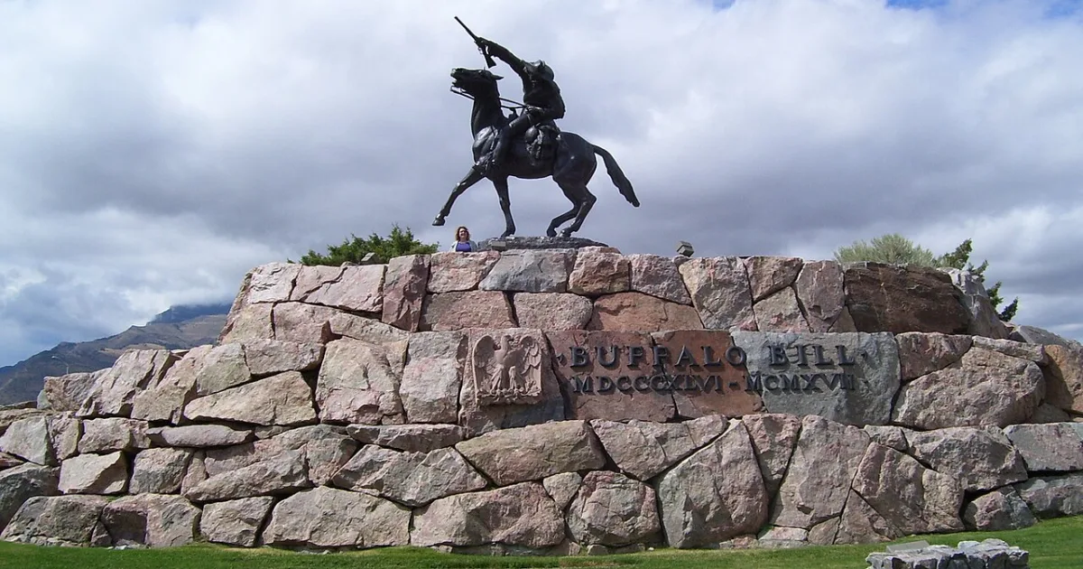 city in and county seat of Park County, Wyoming, United States