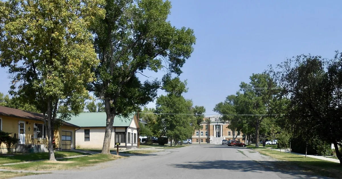 town in and county seat of Stillwater County, Montana, United States