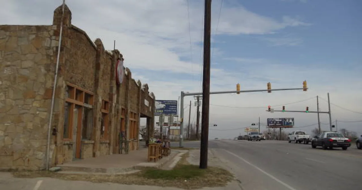 city on tripoint of Hood, Johnson and Parker Counties in Texas, United States