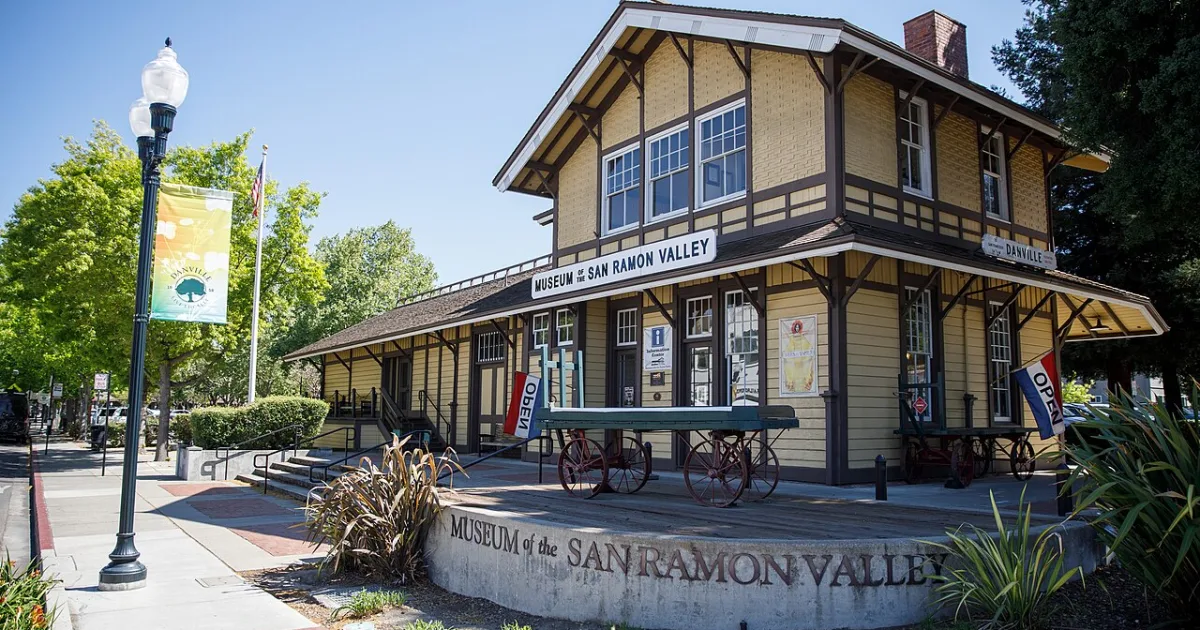 incorporated town in Contra Costa County, California, United States