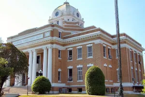 small city and the parish seat of Beauregard Parish, Louisiana, United States