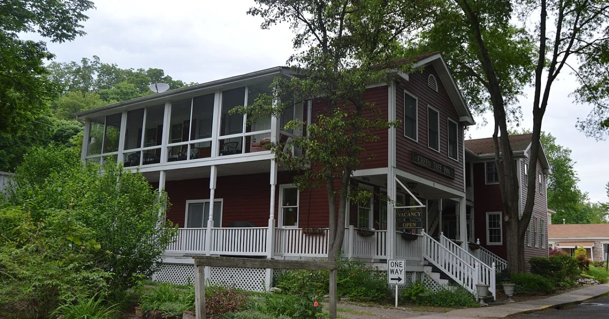 Downtown Elsah, IL, IL