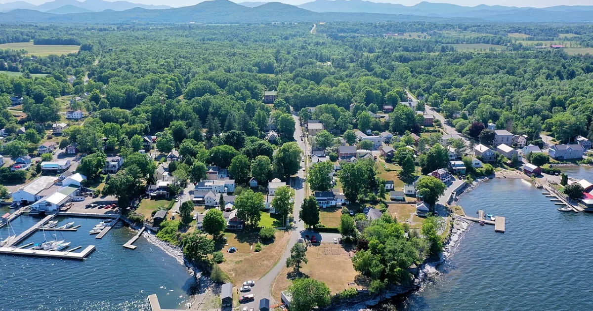 Downtown Essex, NY, NY