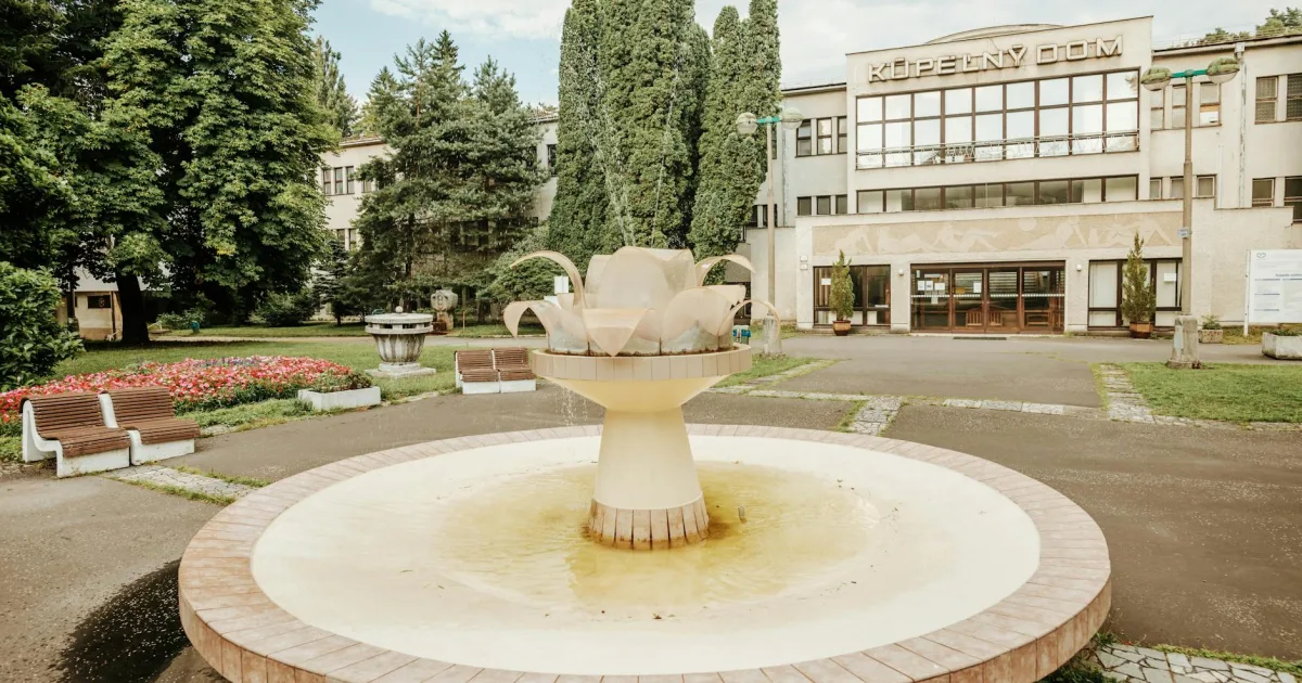 Downtown Fontana, KS, KS