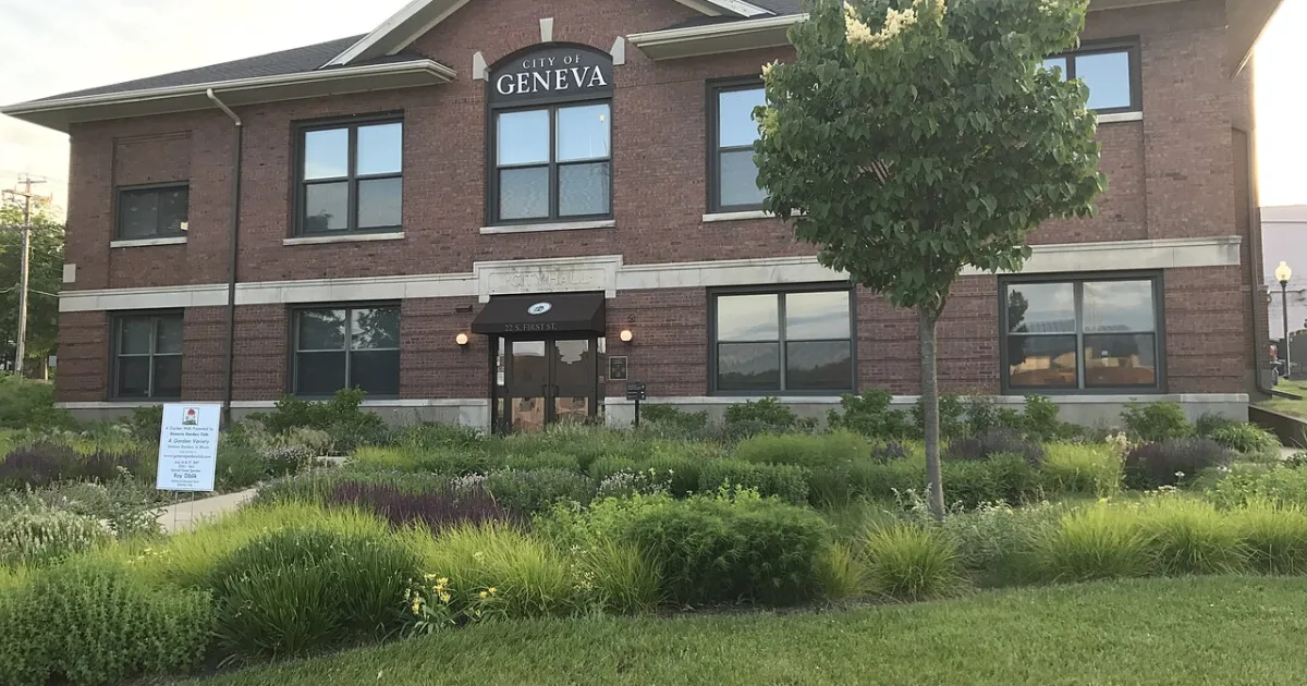 Downtown Geneva, IL, IL