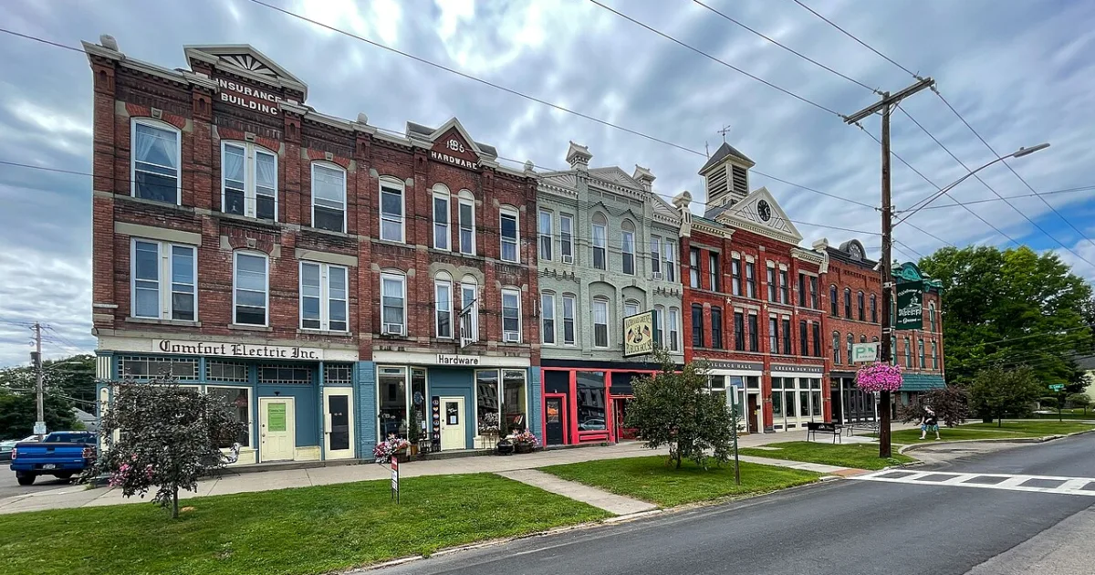 town in New York, United States