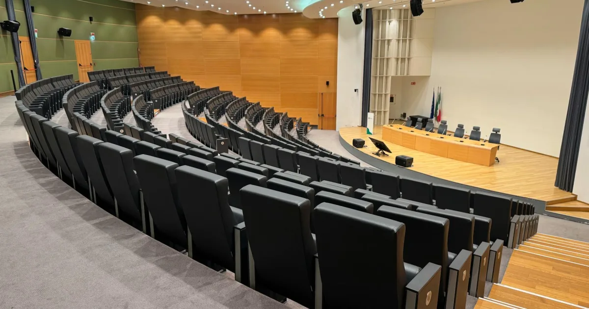 Downtown Hall, IN, IN