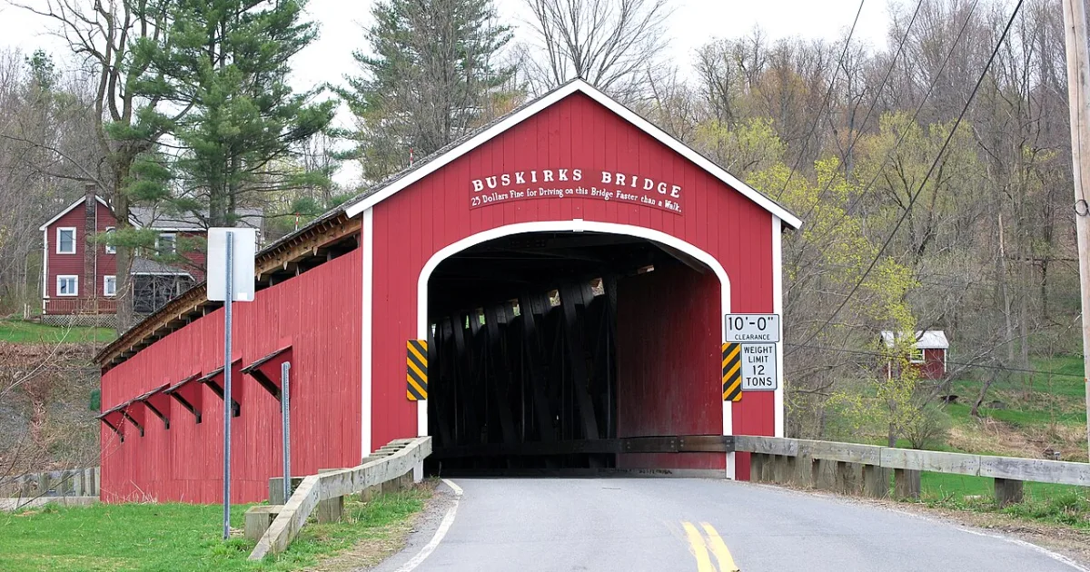 town in New York, United States