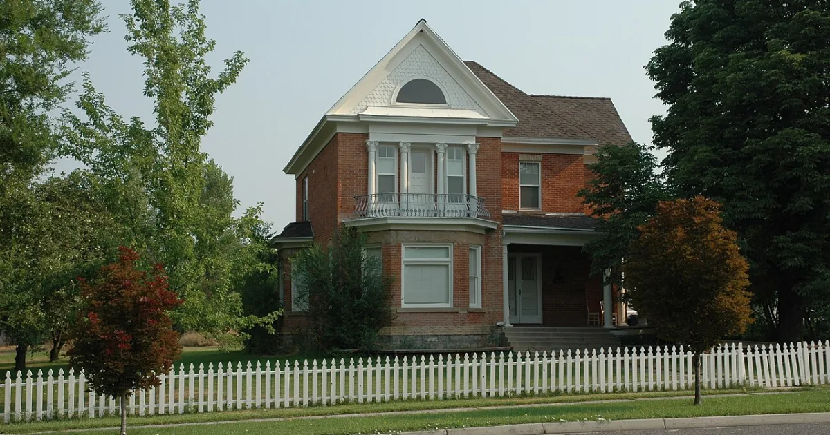 Downtown Hyde Park, UT, UT