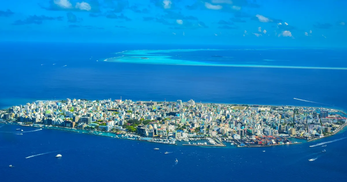 Downtown Island City, OR, OR