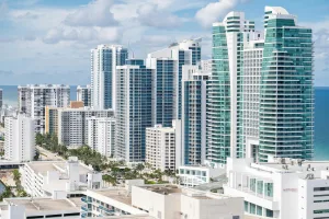 Downtown Ives Estates, FL, FL