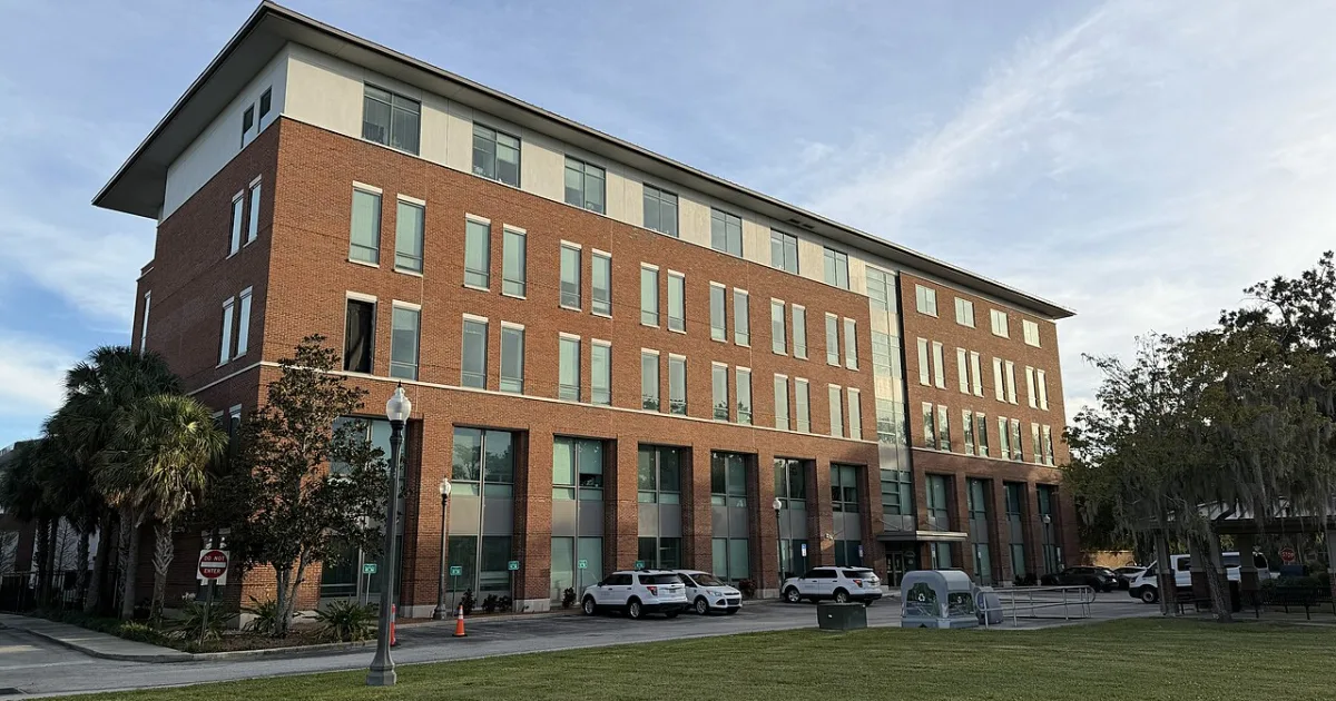 largest city and county seat of Osceola County, Florida, United States