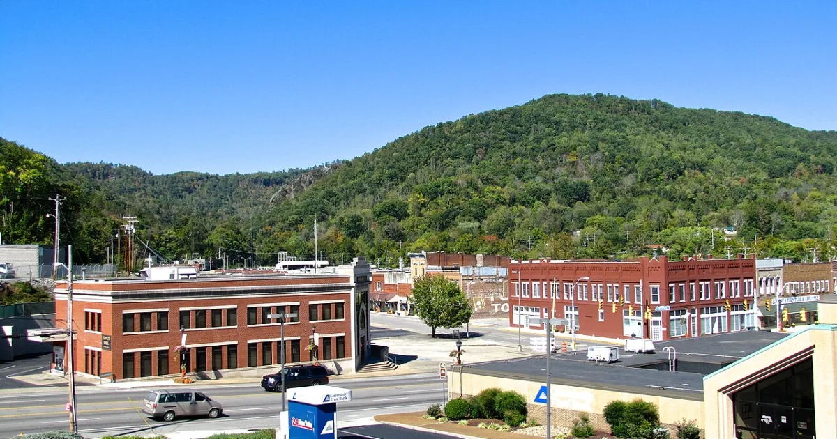 city in Campbell County, Tennessee, United States of America