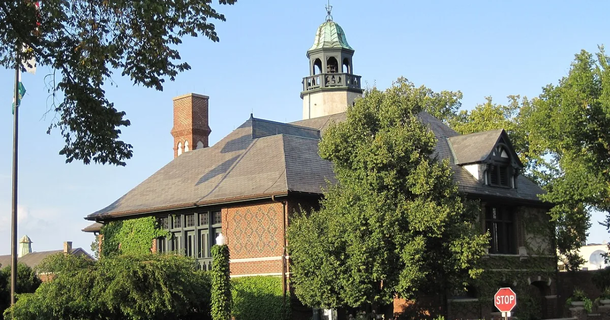 Downtown Lake Forest, IL, IL