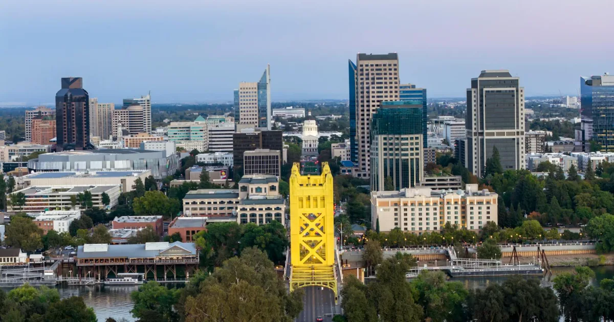 Downtown Lakewood, CA, CA