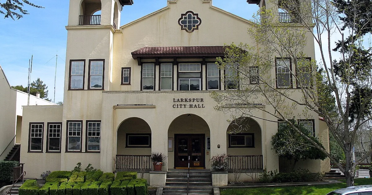 Downtown Larkspur, CA, CA