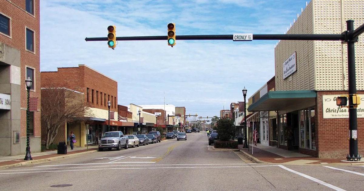 city in and county seat of Scotland County, North Carolina, United States