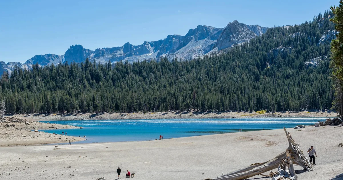 Downtown Mammoth Lakes, CA, CA