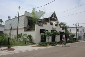 town on north shore of Lake Pontchartrain in St. Tammany Parish, Louisiana, USA