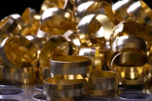 element, compound, or alloy that is a good conductor of both electricity and heat