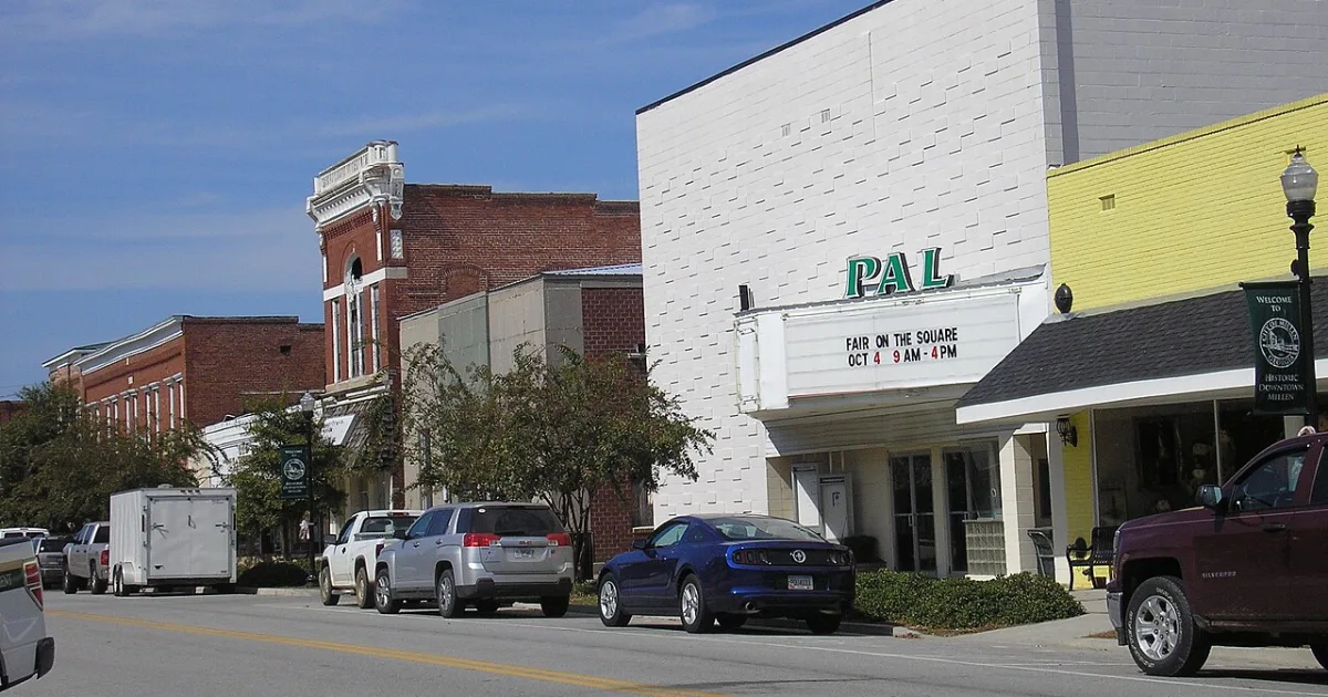city in and the county seat of Jenkins County, Georgia, United States