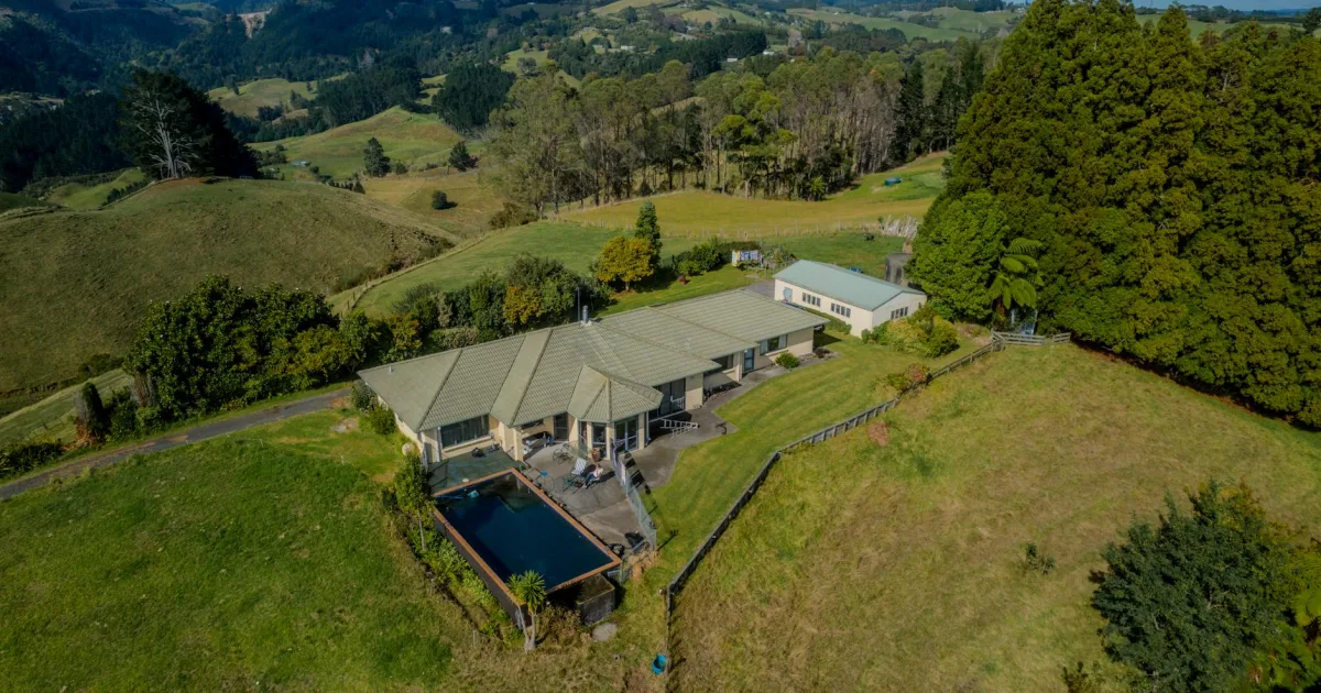 Downtown Montville, OH, OH