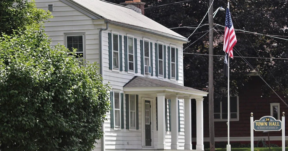 town in Rensselaer County, New York, United States