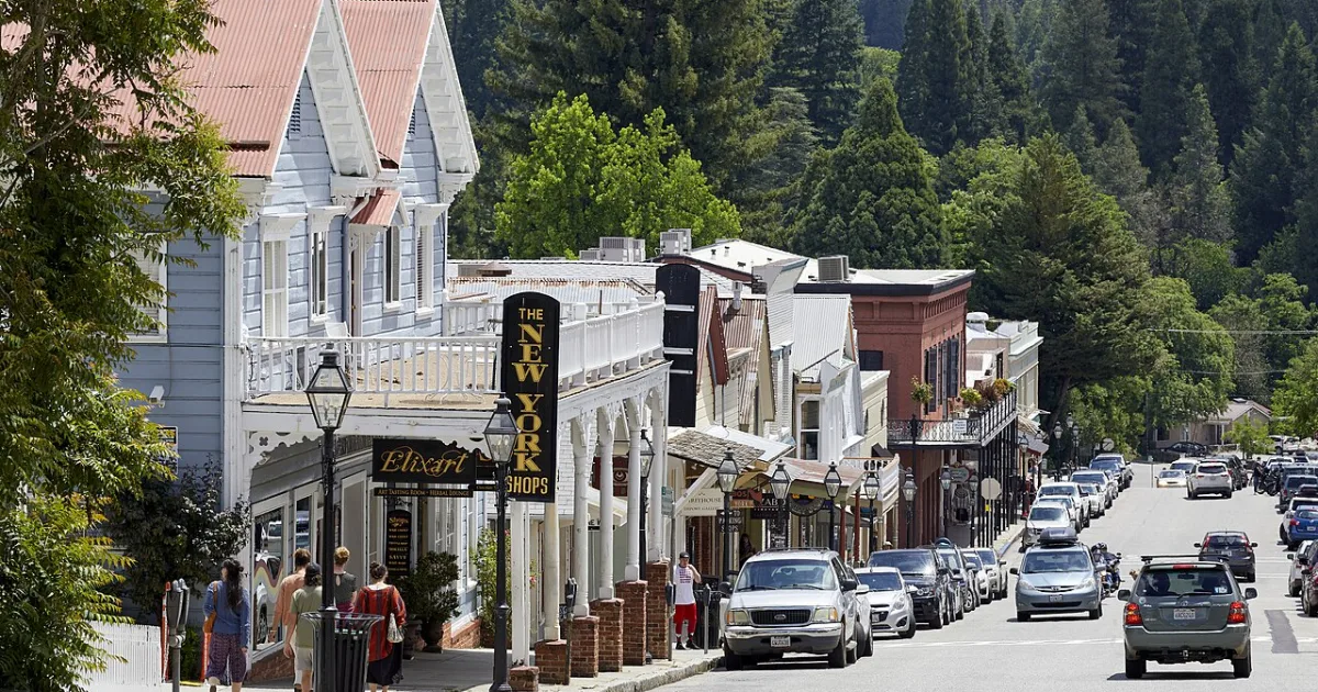 town and county seat of Nevada County, California, United States
