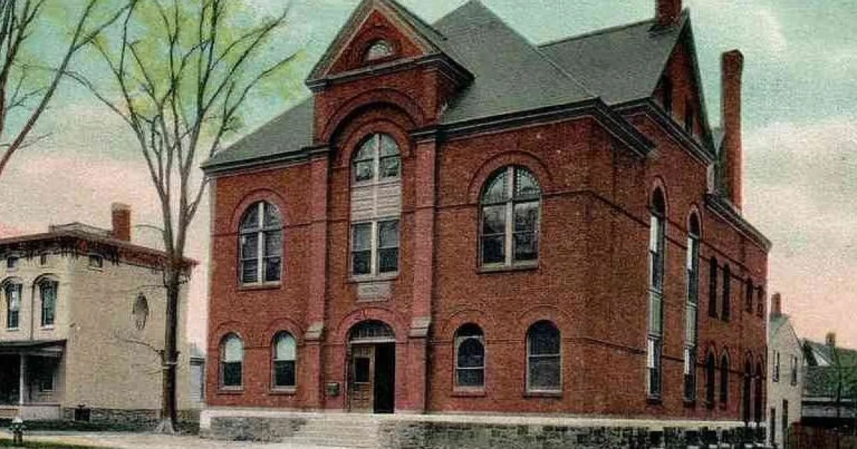 town in Oneida County, New York, United States