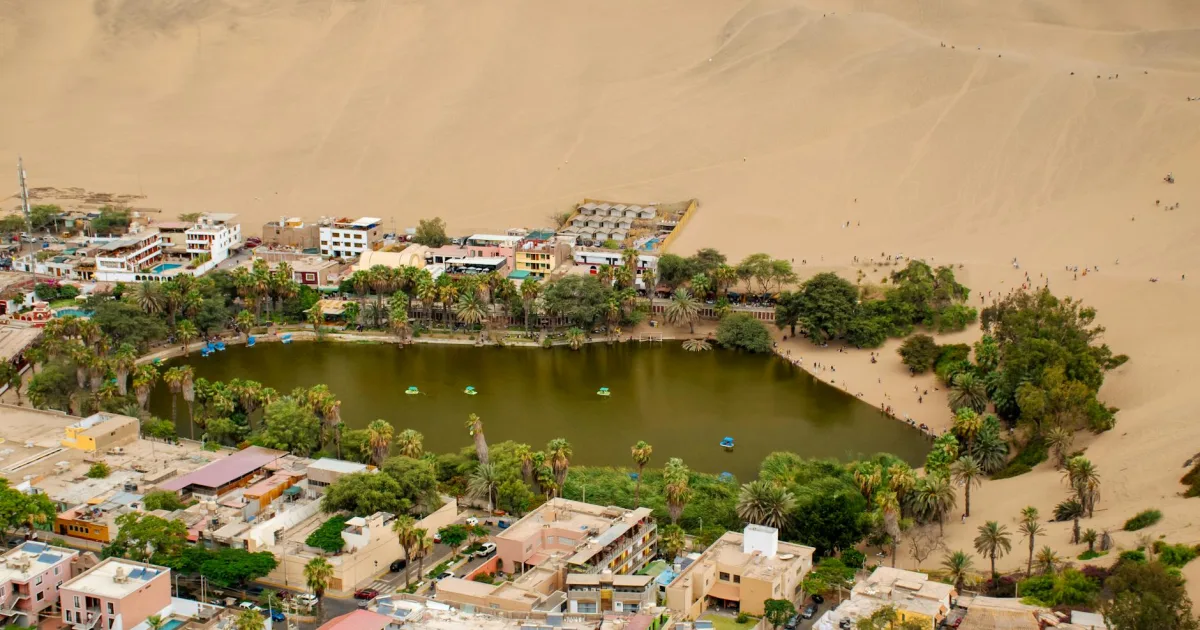 Downtown Oasis, CA, CA