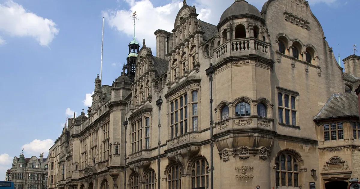 city in Oxfordshire, England