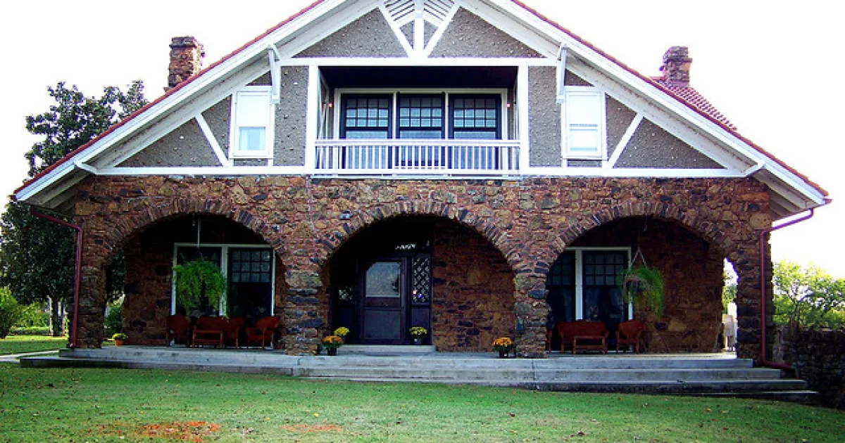 city in and county seat of Pawnee County, Oklahoma, United States