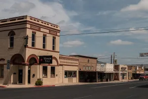 city in and county seat of Frio County, Texas, United States