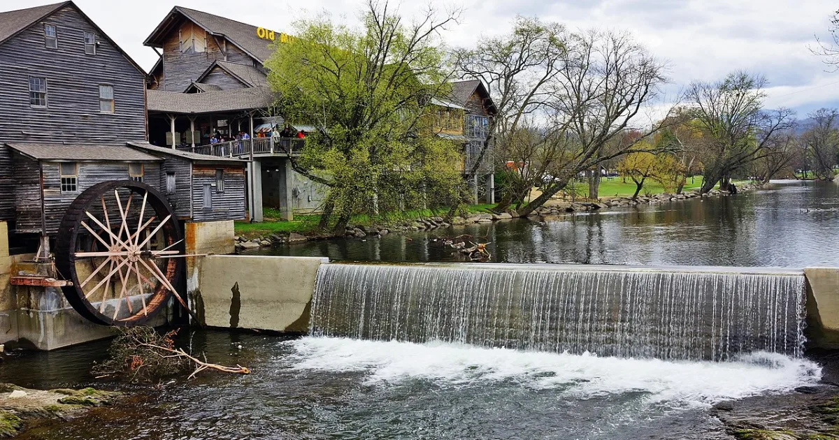 mountain resort city in Sevier County, Tennessee, United States