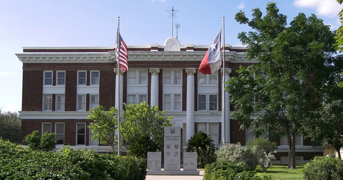 city in and county seat of Willacy County, Texas, United States